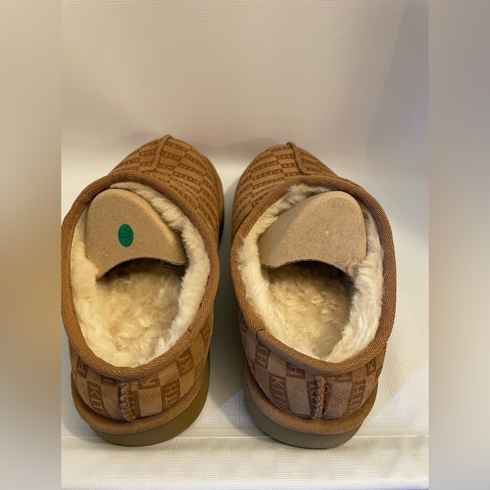 Kith Monogram Shearling slippers - image 3